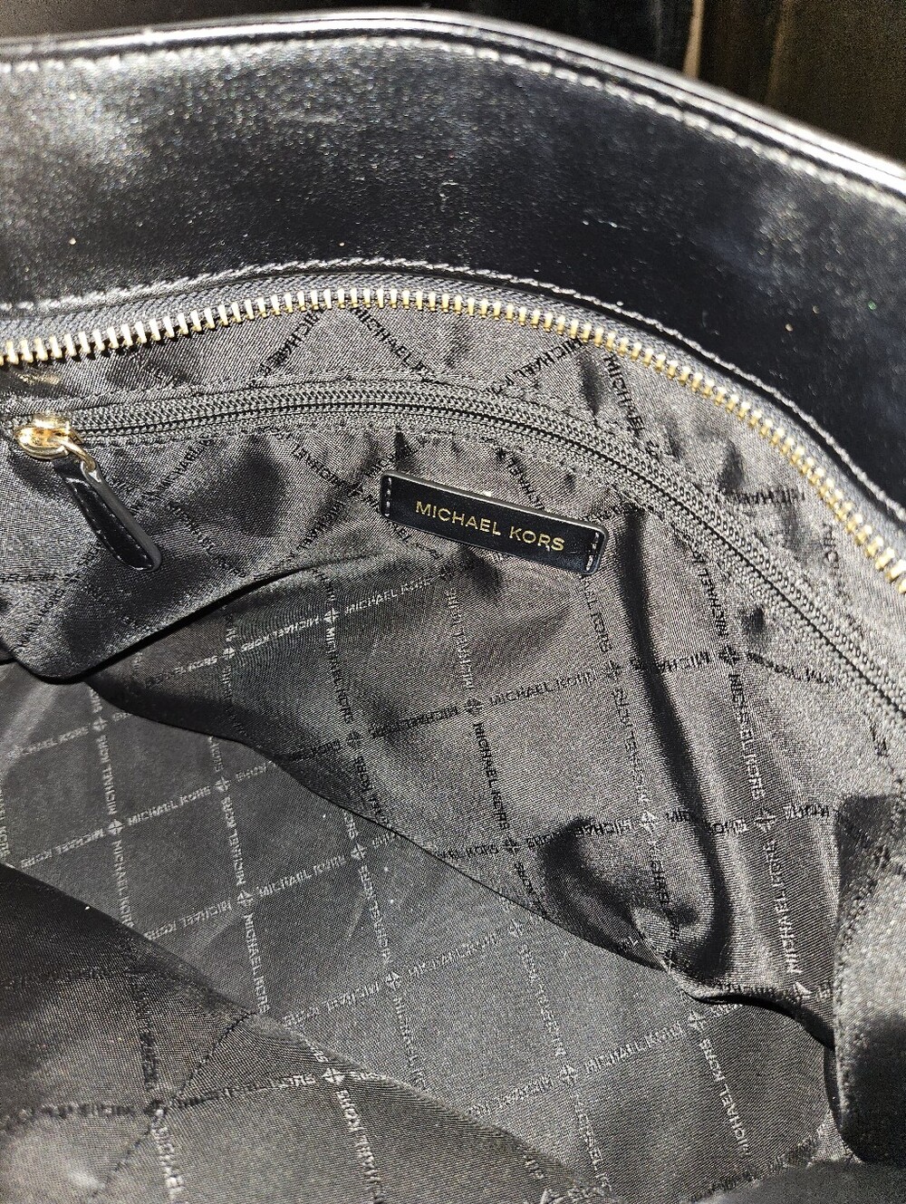 Michael Kors Jet Set Medium Front Pocket Chain Tote Bag - Picture 12 of 13